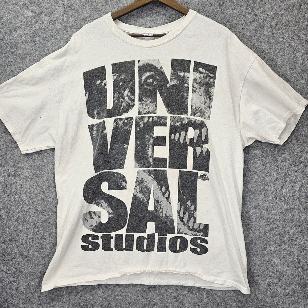 Vintage Universal Studios Jurassic Park T Shirt Mens L White Y2K Spell Out‎ FLAW